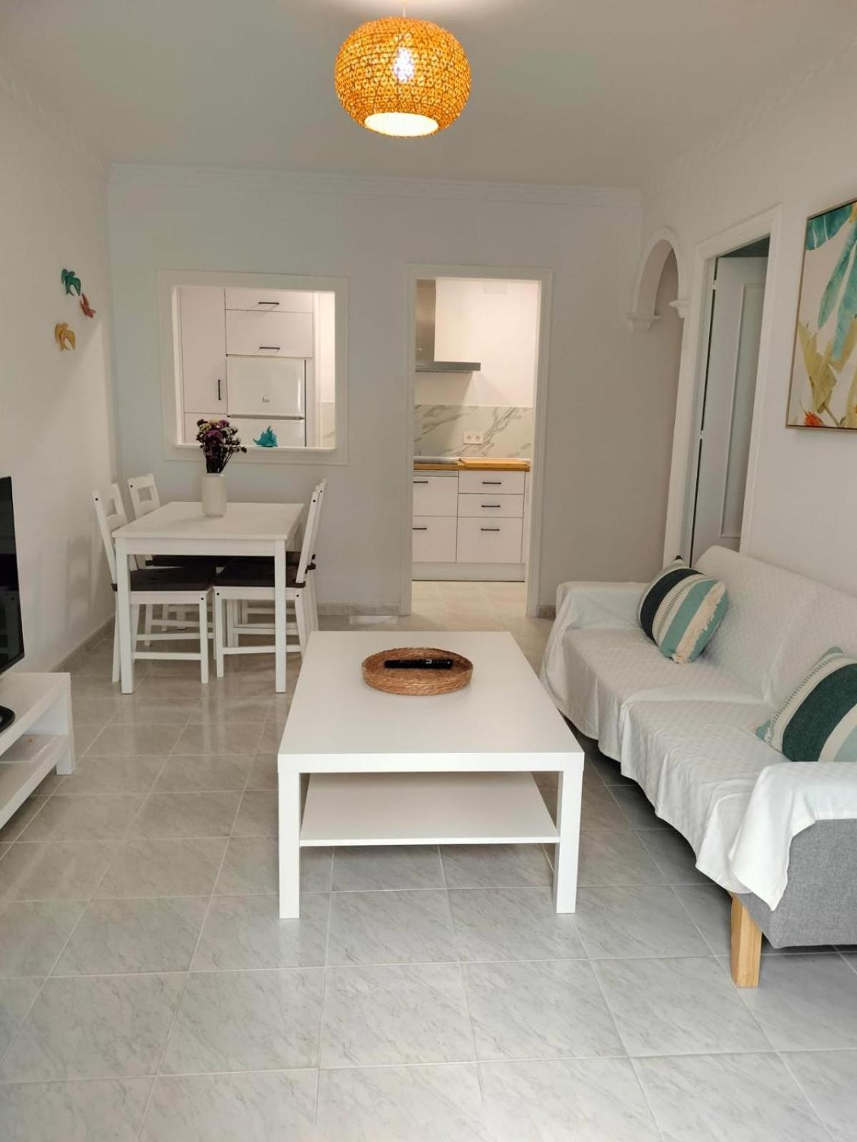 Piso Playa Barbate Apartment Exterior photo